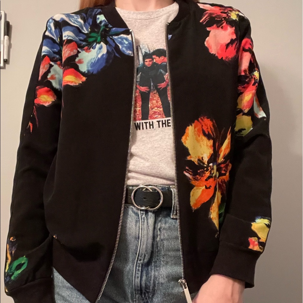 Bomber jacket - Picture 1 of 2